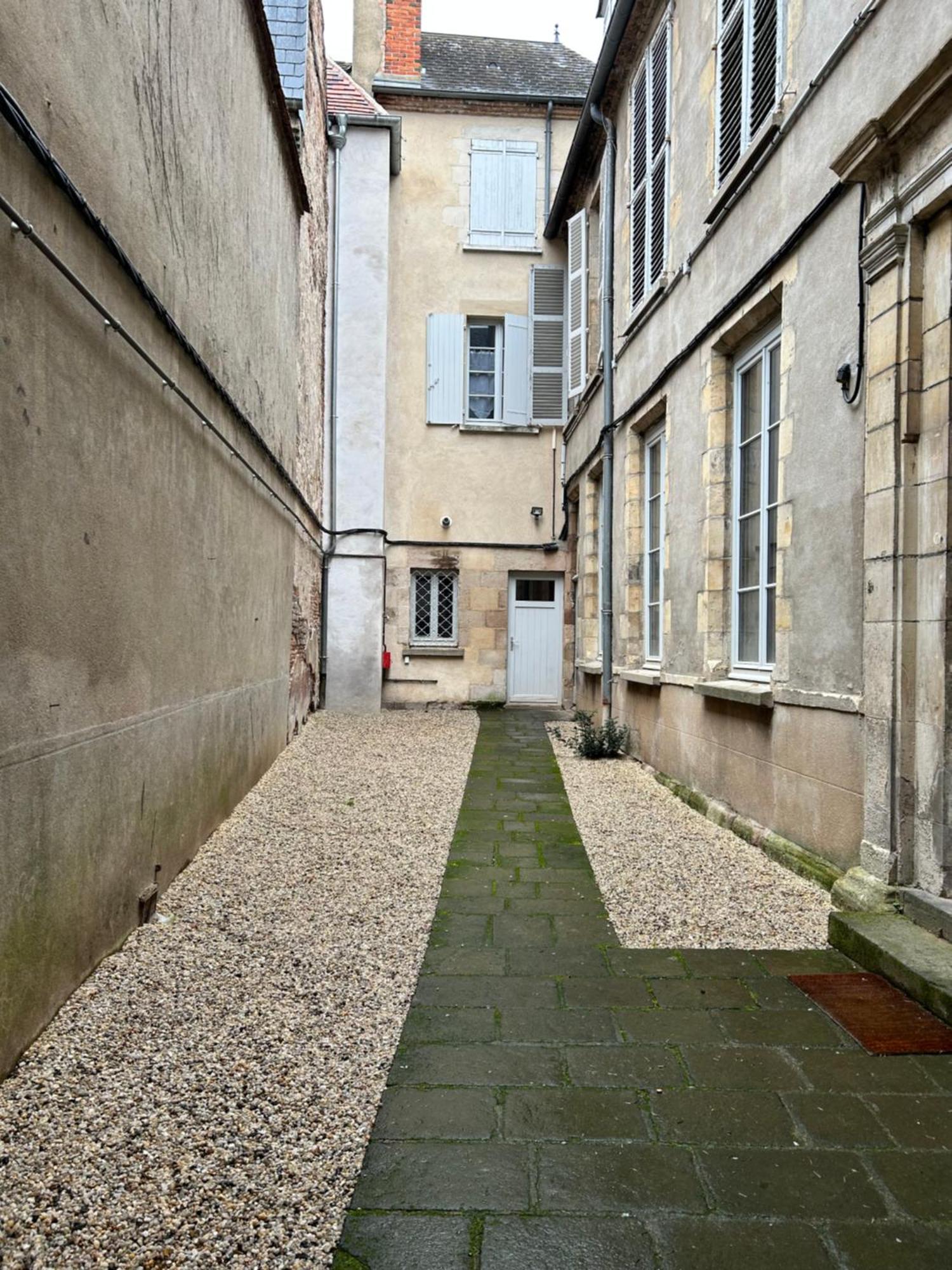 Le Coquelicot Apartment